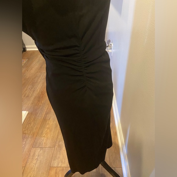 David Meister NWOT long sleeve cold shoulder dress in size small. - Picture 5 of 8